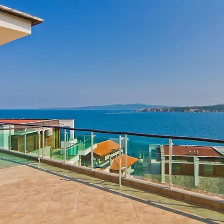 Panorama Bay Apartment Sosopol
